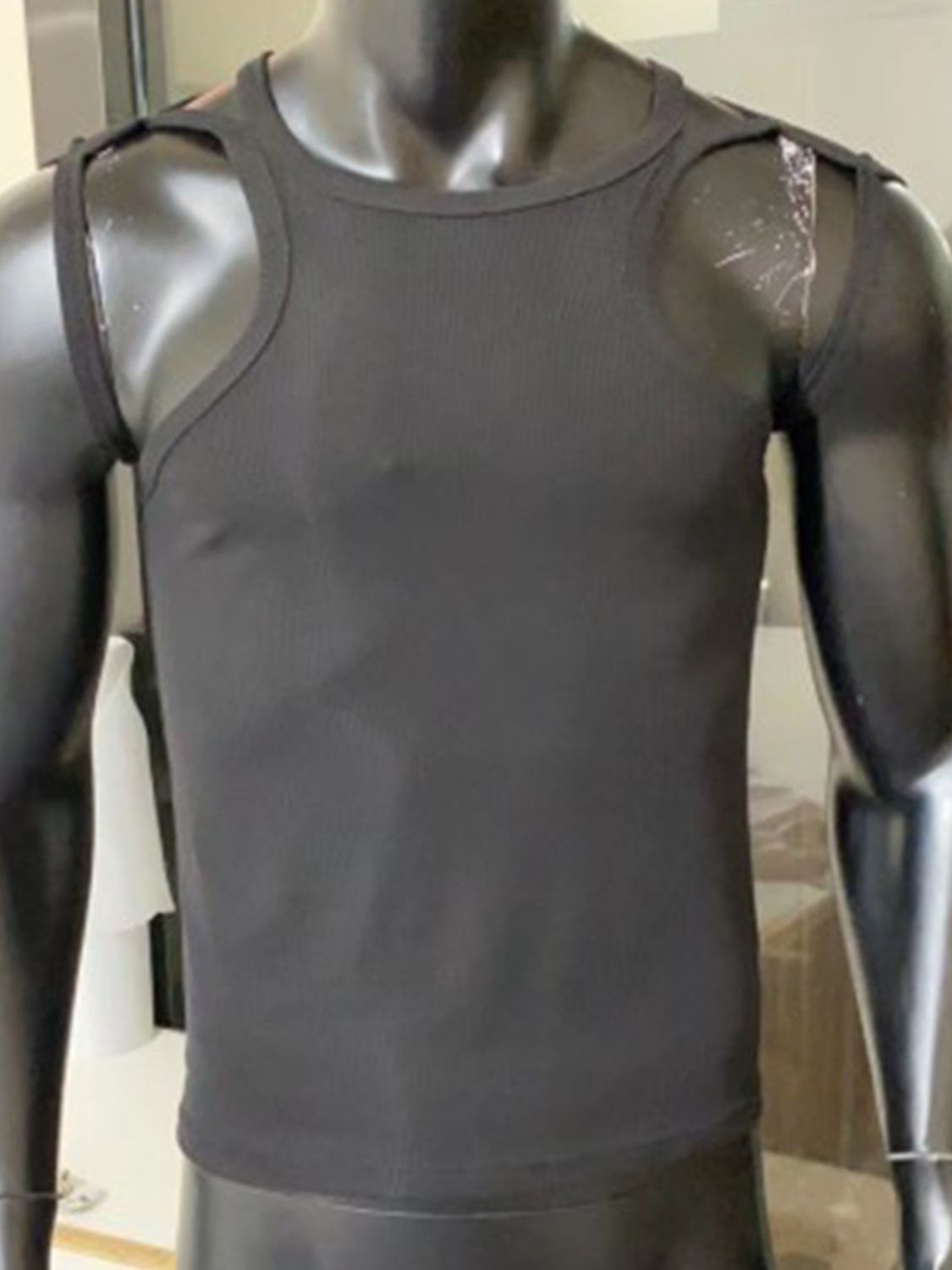 16fd2e89-27f6-4d8b-b799-32f6fa8c2ea7-Max