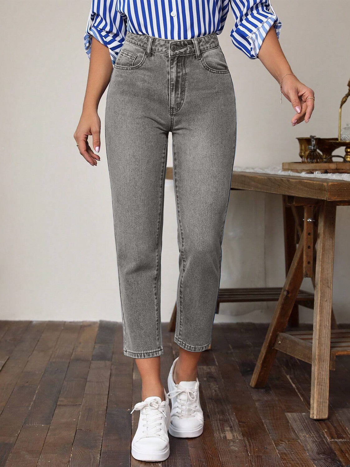 High Waist Jeans with Pockets