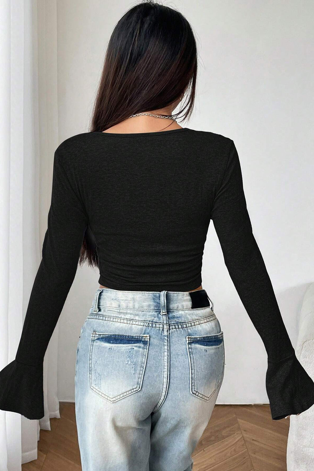 Black Solid Color V Neck Flare Sleeve Cropped Blouse