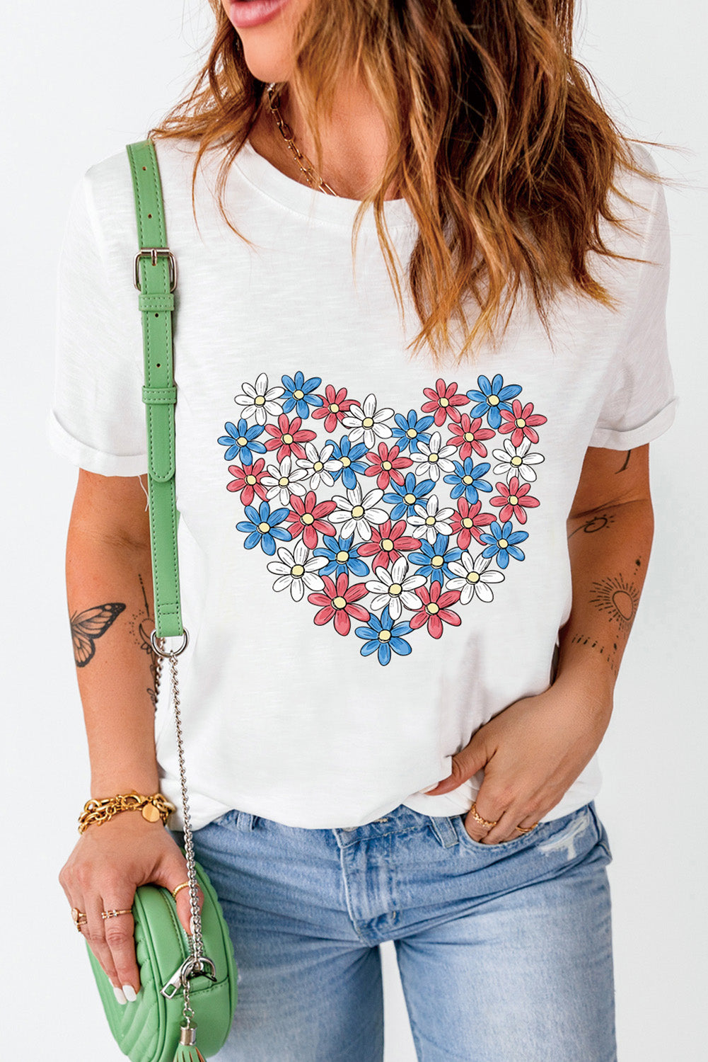 White Daisy Heart Shape Graphic Crew Neck T Shirt