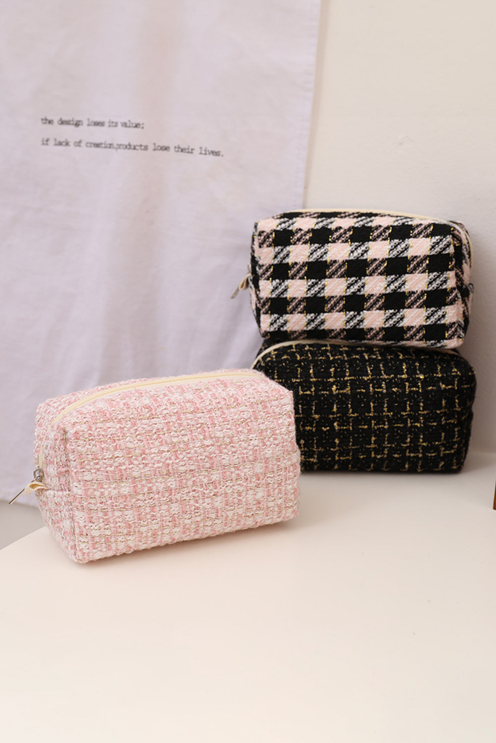 Pink Knit Elegant Travel Cosmetic Bag